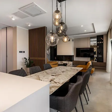 Pet Friendly In With Sauna *